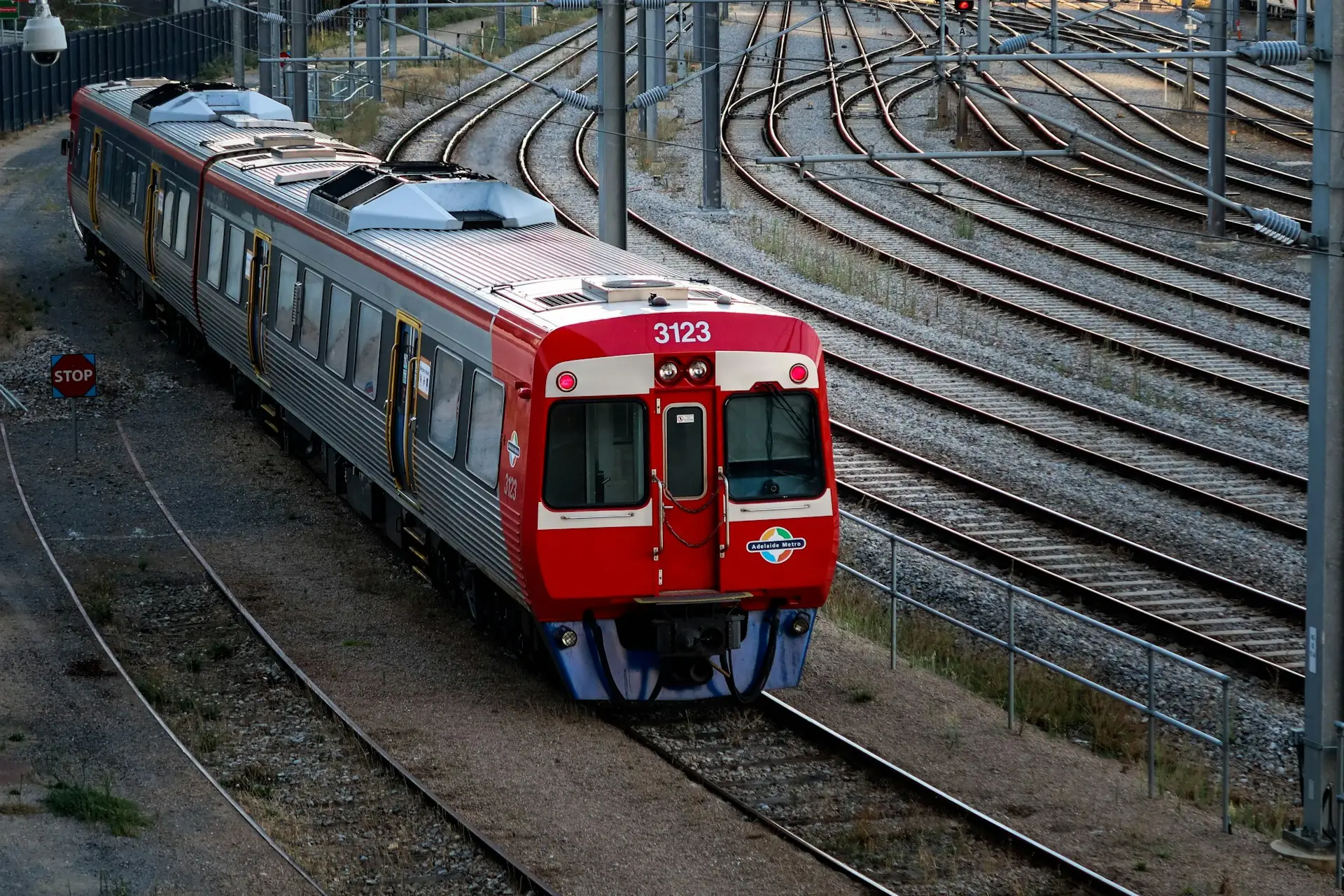 貨物輸送を自動化する電動鉄道車両を開発するParallel Systemsが1億ドル調達